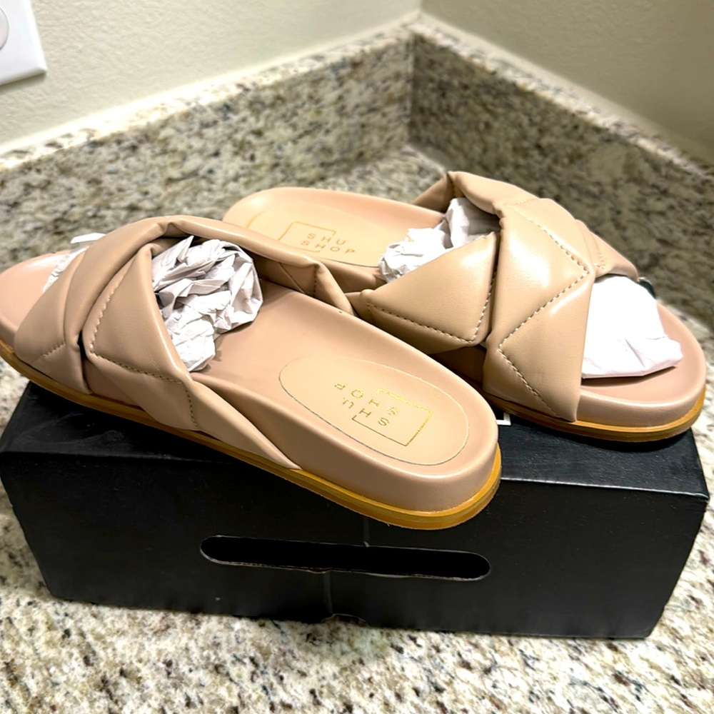Shushop sandals